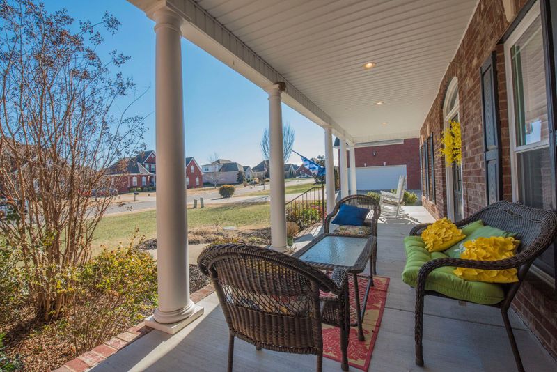 1032 Kingman Ave, Murfreesboro, TN 37127