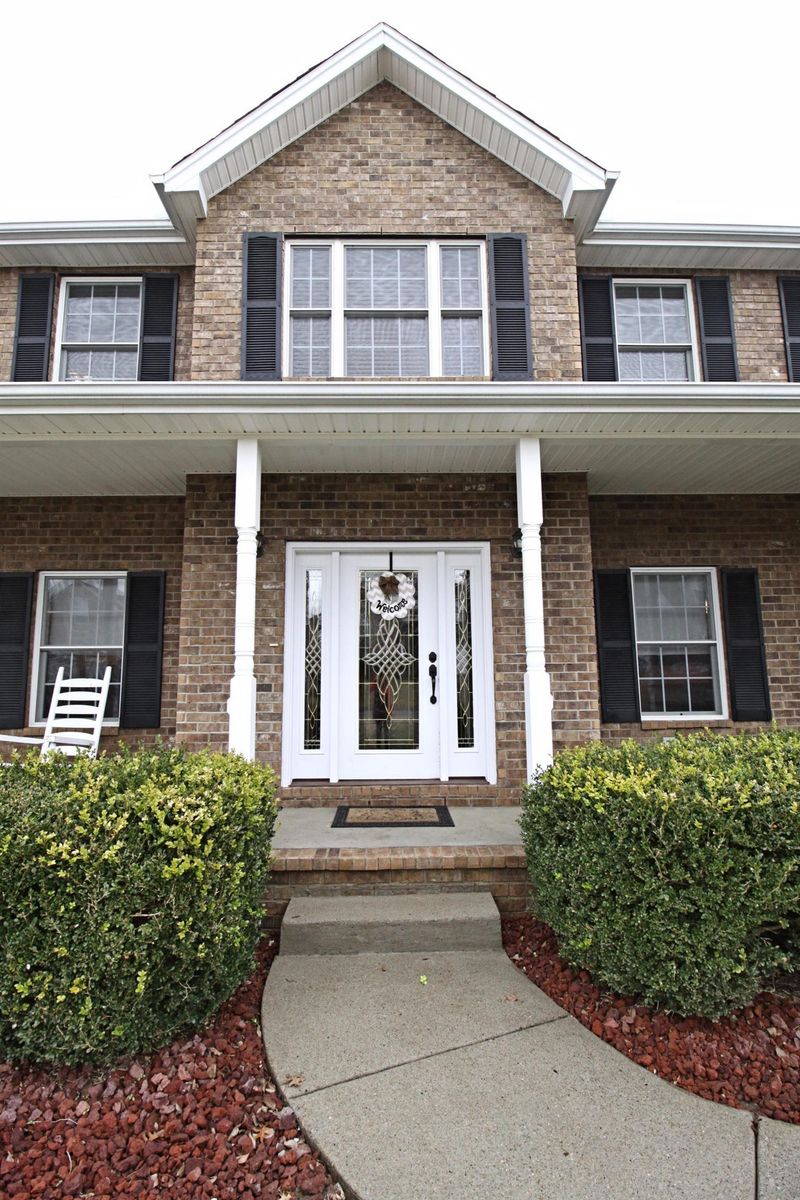1310 Carmack Ct, Spring Hill, TN 37174