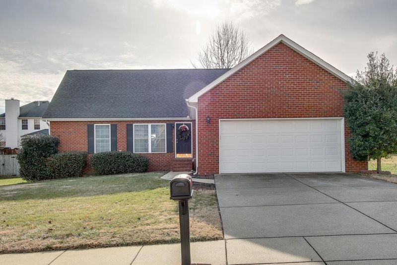 1309 Chapman Ct, Spring Hill, TN 37174