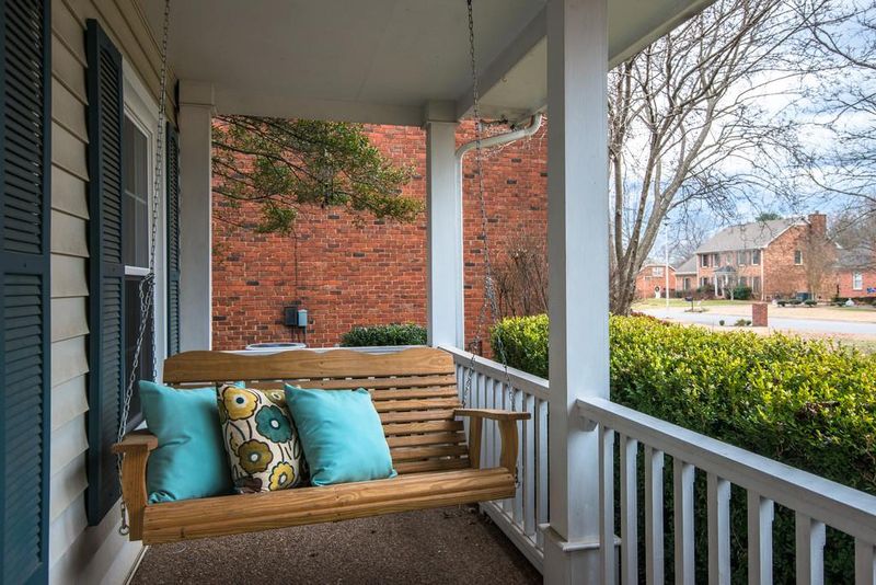 1560 Kinnard Dr, Franklin, TN 37064