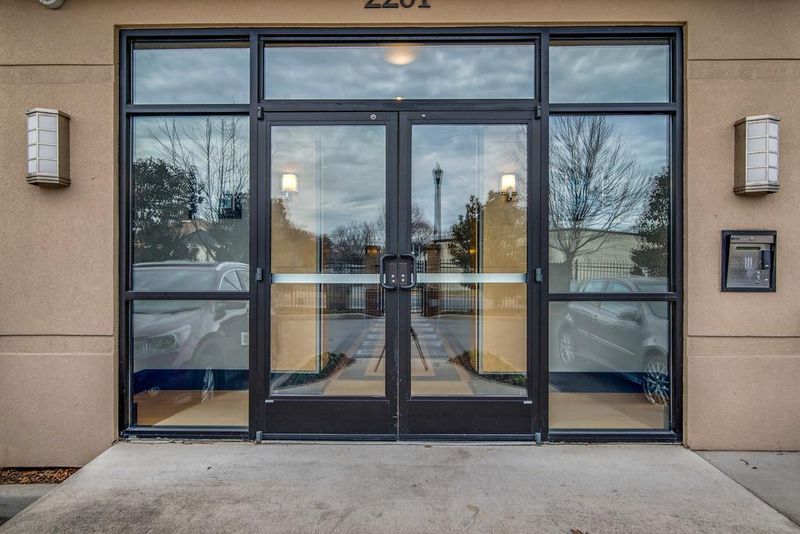 2201 8th Ave S Apt 404 #404, Nashville, TN 37204