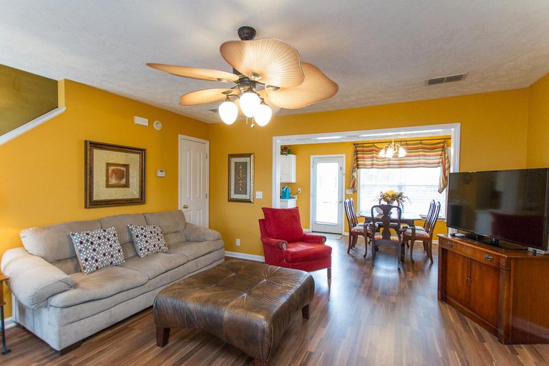 1265 Saint Andrews Dr, Murfreesboro, TN 37128