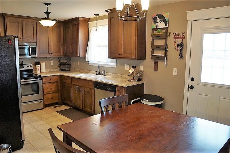106 Billy Robb St, Greenbrier, TN 37073