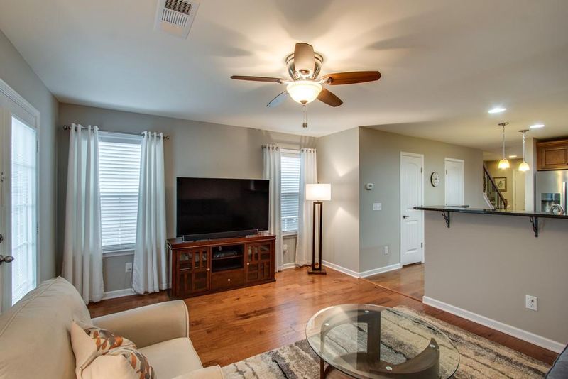 1313 Riverbrook Dr #1313, Hermitage, TN 37076