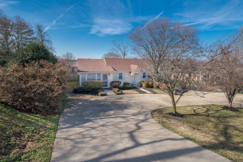 3203 Glencliff Rd, Nashville, TN 37211