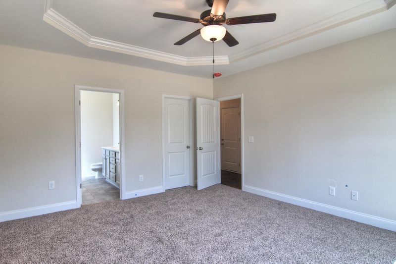 889 Central Valley Rd, Murfreesboro, TN 37129