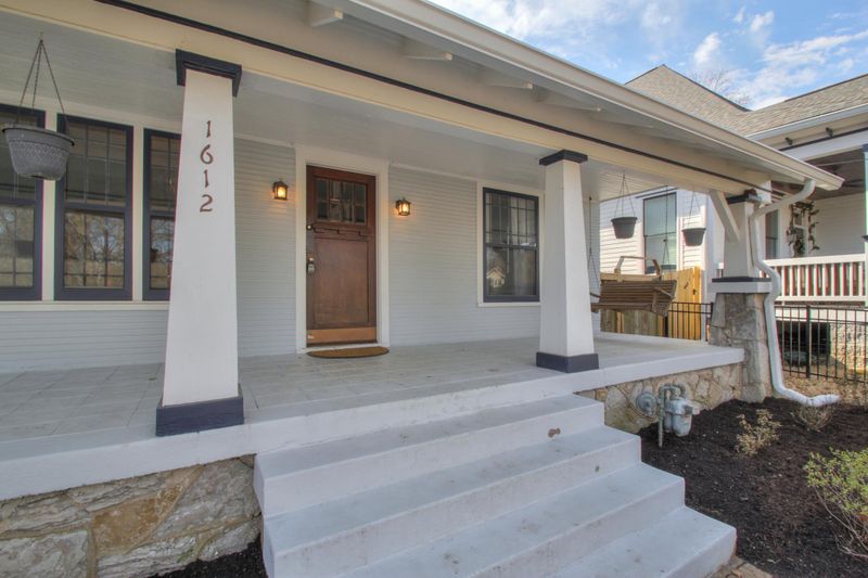 1612 Forrest Ave, Nashville, TN 37206