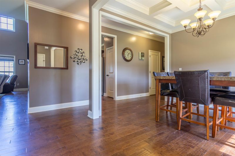 6110 Silver Dollar, Lascassas, TN 37085