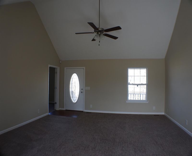 120 Alice Smith Dr, Portland, TN 37148