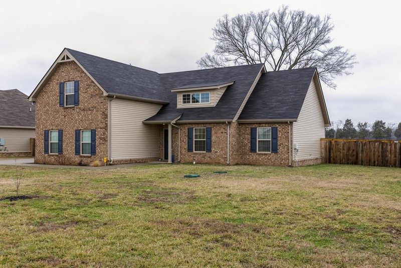 1308 Round Rock, Murfreesboro, TN 37128