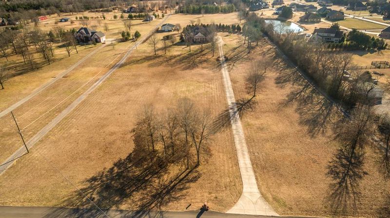 2850 Roy Arnold Rd, Murfreesboro, TN 37130