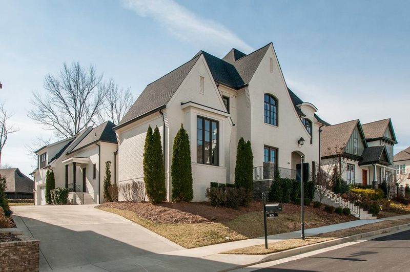424 Glen West, Nashville, TN 37215