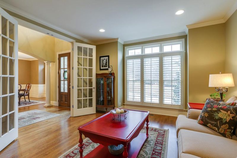 105 King Arthur Dr, Franklin, TN 37067