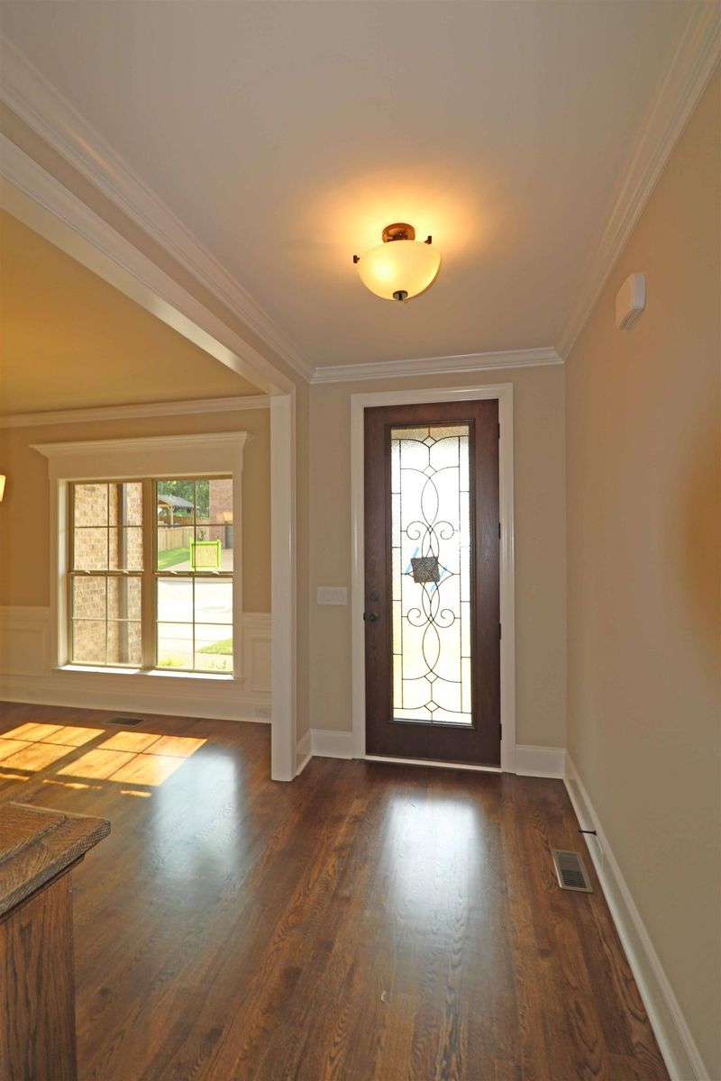 770 Rolling Creek Dr, Mount Juliet, TN 37122