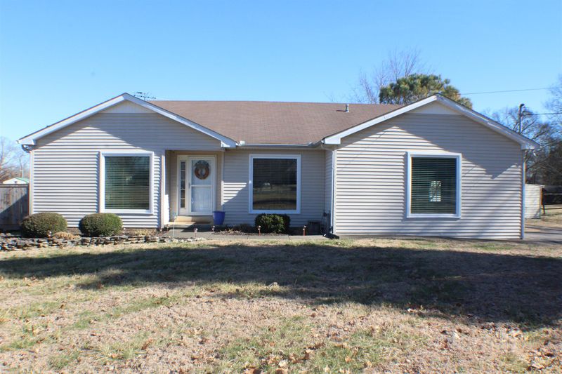 2209 Delay Dr, Lascassas, TN 37085