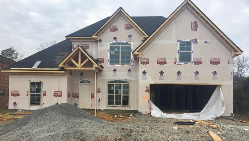 811 Stovers Glen Dr, Murfreesboro, TN 37128