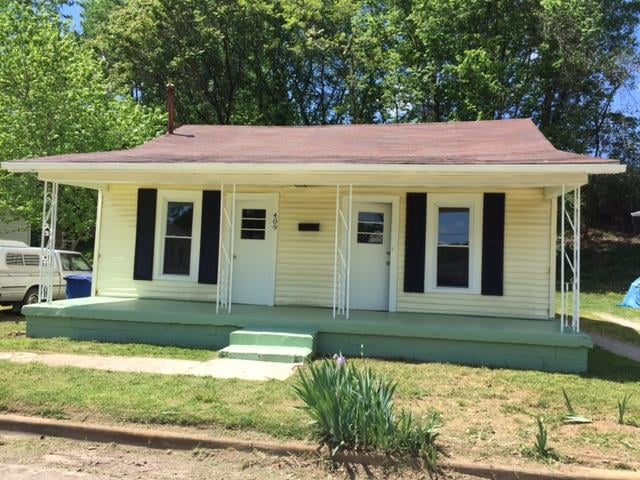 409 Hill St, Mount Pleasant, TN 38474