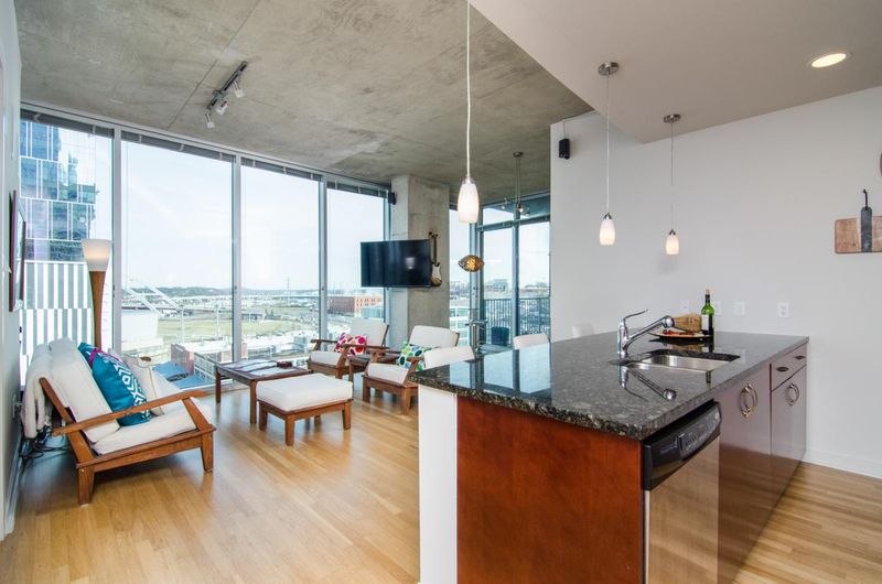 301 Demonbreun St Unit 914 #914, Nashville, TN 37201
