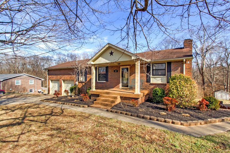 322 Tyne Ct, Old Hickory, TN 37138