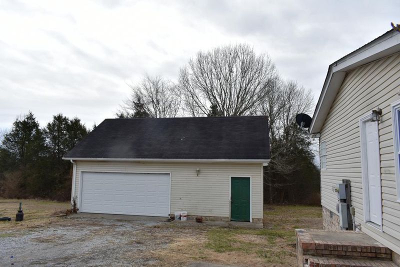 30 Northfield Ln, Alexandria, TN 37012