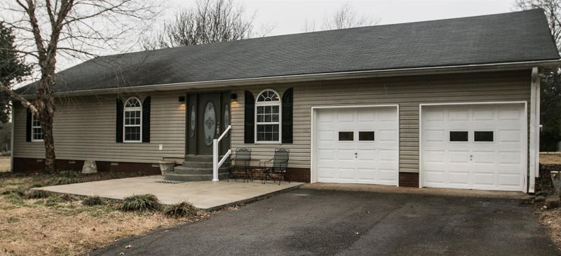 1372 Mockingbird Ln, Murfreesboro, TN 37130