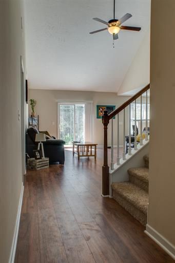 707 Valley Green Dr, Smyrna, TN 37167