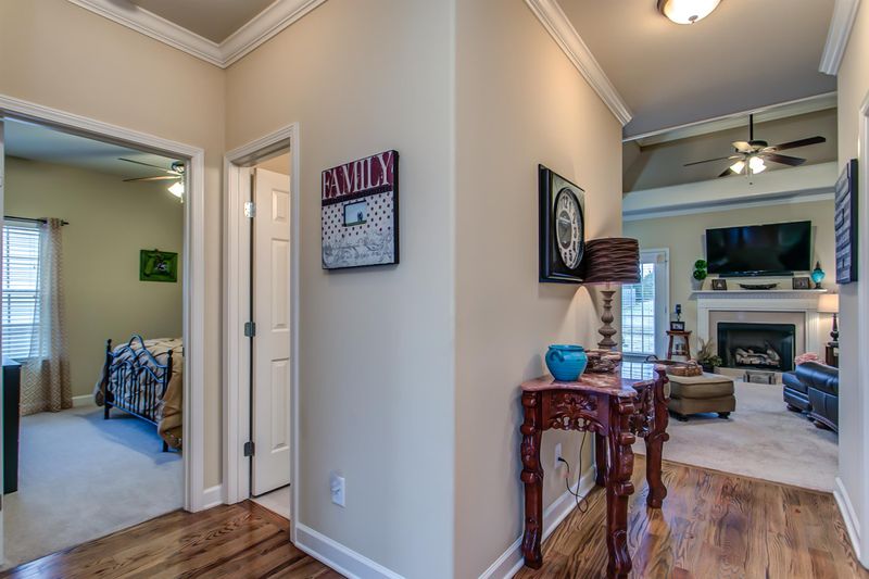 1095 Golf View Way, Spring Hill, TN 37174
