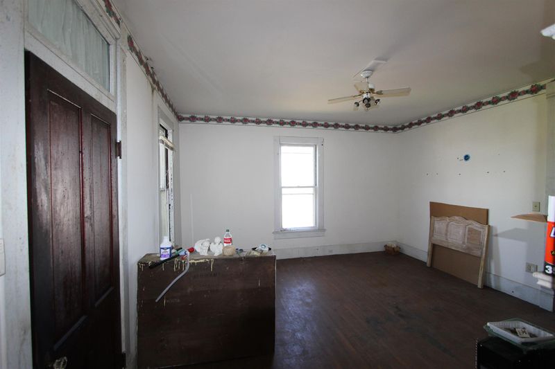 1813 Highland Ave, Columbia, TN 38401