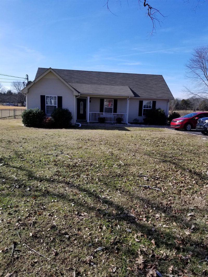 716 Crescent Rd, Murfreesboro, TN 37128