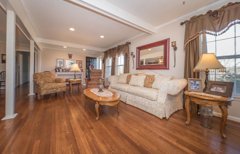 913 Hickory Hills Dr, Franklin, TN 37067