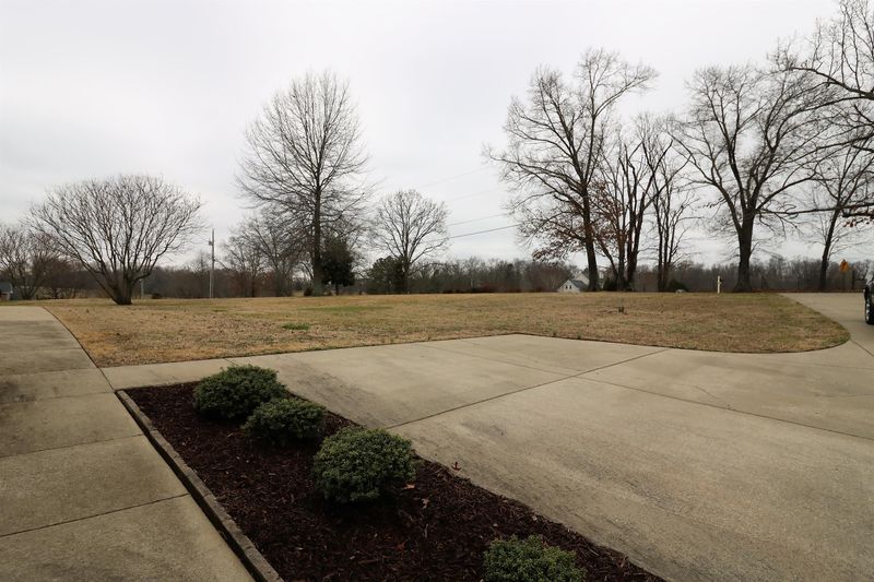 7267 Northwest Hwy, Fairview, TN 37062