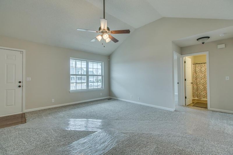 1119 Josie Ct, Murfreesboro, TN 37130