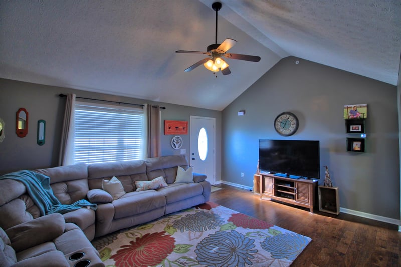7984 Highway 52, Orlinda, TN 37141