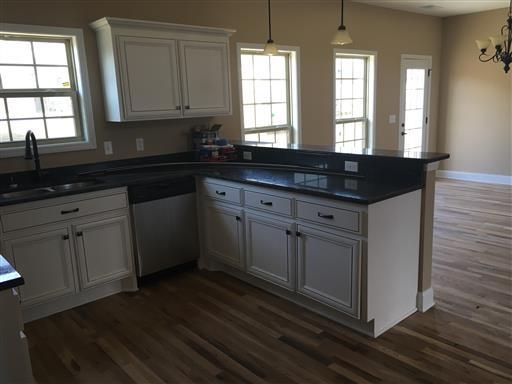 1010 Azalea Ct S, Pleasant View, TN 37146