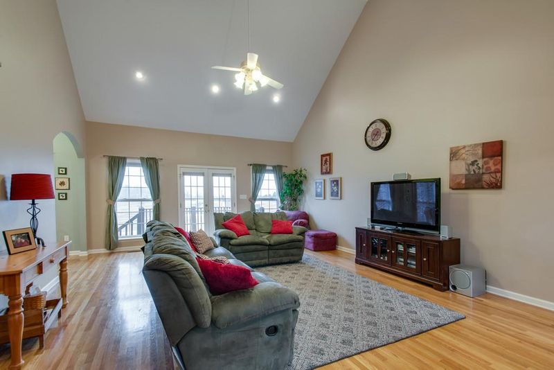 1234 Harmon Springs Rd, Dickson, TN 37055