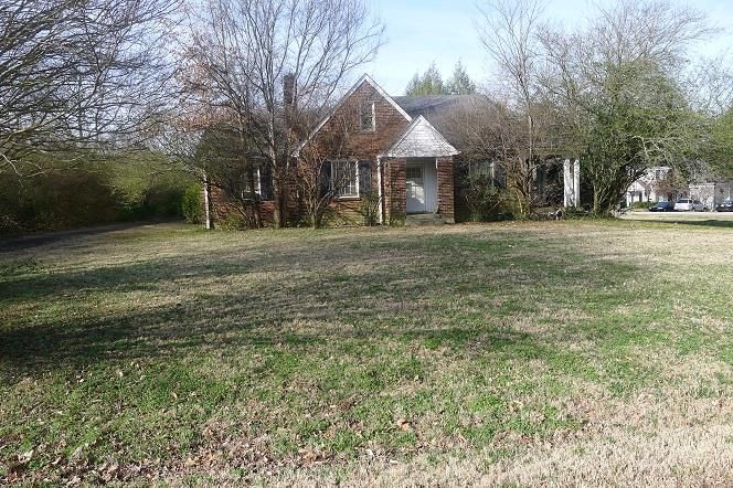 3501 Robin Rd, Nashville, TN 37204