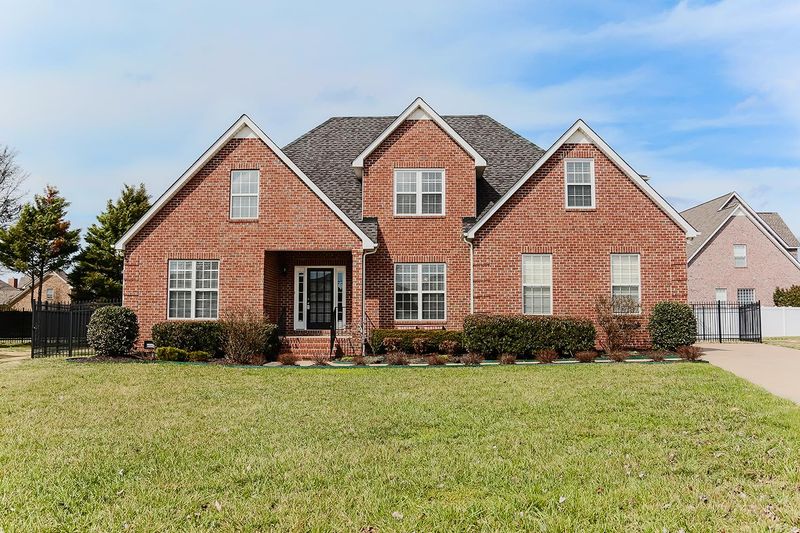 3022 Spottswood Cir, Murfreesboro, TN 37128