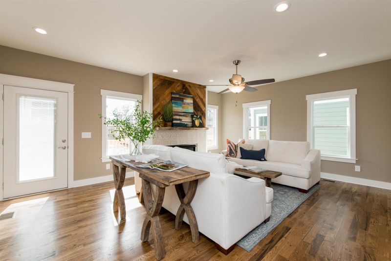 1036B Iverson Ave, Nashville, TN 37216