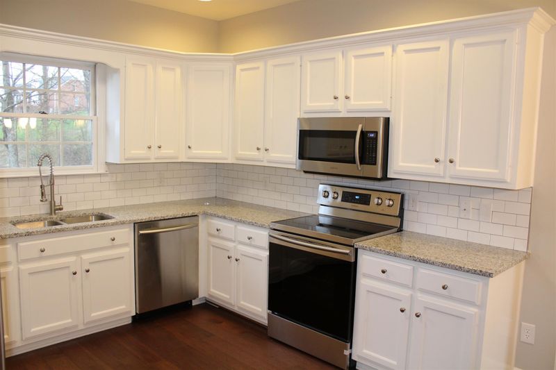 109 Meadowpointe W, Hendersonville, TN 37075