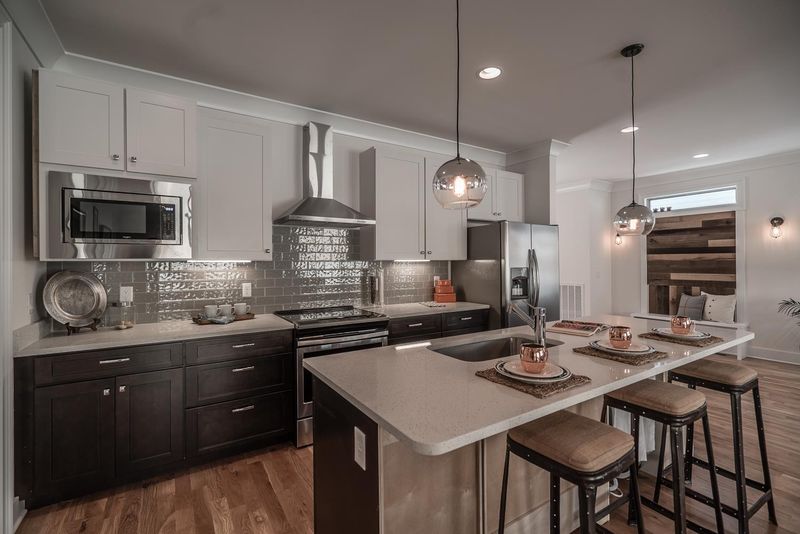 2009B Forrest Green, Nashville, TN 37216