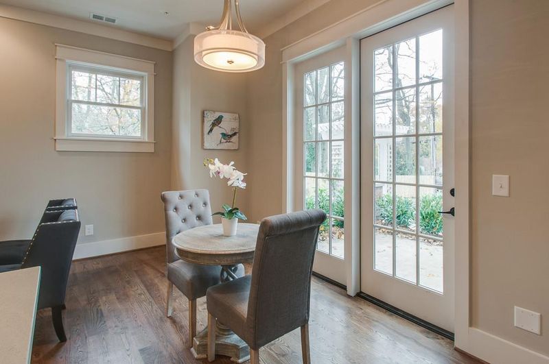 2014 Cedar Ln #202, Nashville, TN 37212