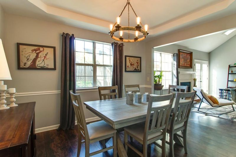 7825 Harpeth View Dr, Nashville, TN 37221