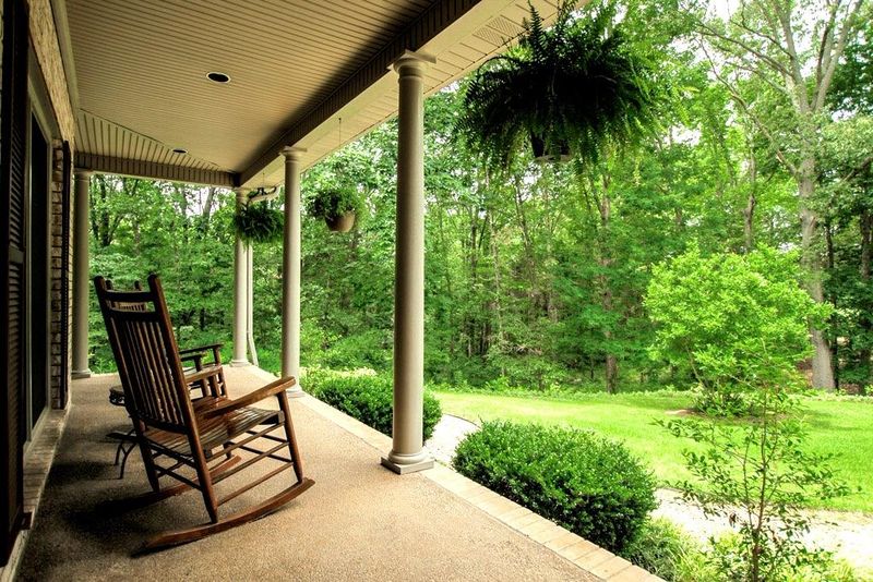 6587 Cairo Bend Rd, Lebanon, TN 37087