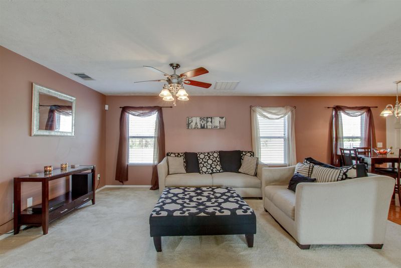5605 Dory Dr, Antioch, TN 37013