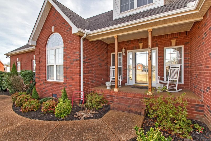 504 Meade Pt, Lebanon, TN 37087