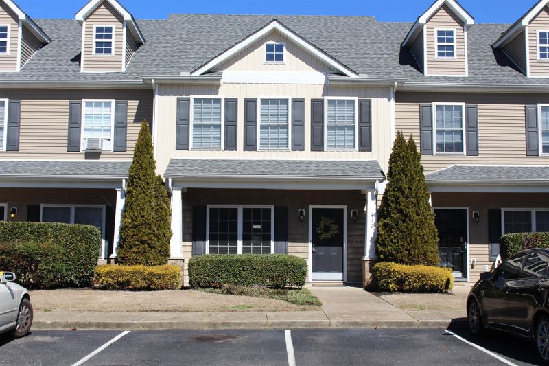 412 John Deere Dr, Murfreesboro, TN 37128