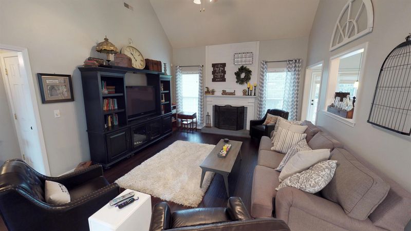 1220 Annapolis Cir, Thompsons Station, TN 37179
