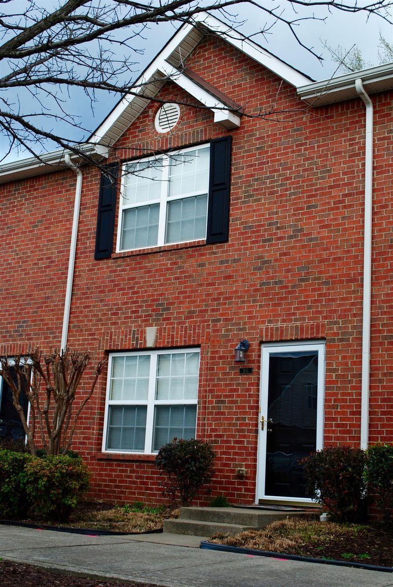 1101 Downs Blvd Apt 203, Franklin, TN 37064