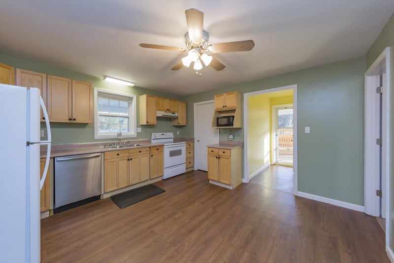 2046 Murray Kittrell Rd, Readyville, TN 37149