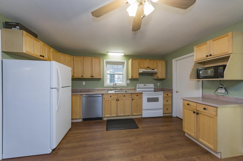 2046 Murray Kittrell Rd, Readyville, TN 37149